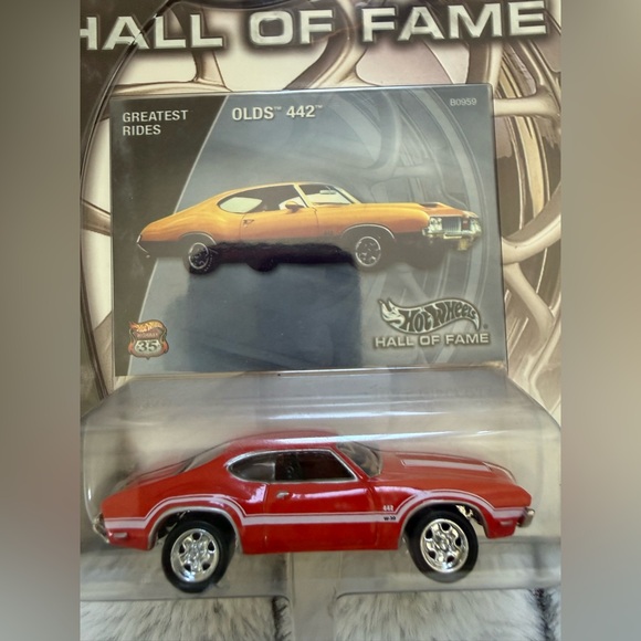 Hot Wheels Red Olds 442 Die-Cast Car - Picture 2 of 4